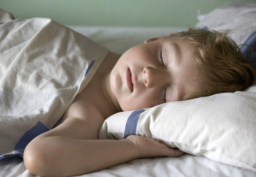 卧式秤能够检测儿童身高，好的睡眠性能够促进宝宝健康成长