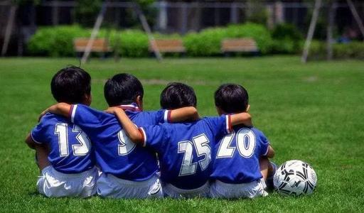 黄色视频茄子厂家想让孩子长高高吗？快来加入运动行列